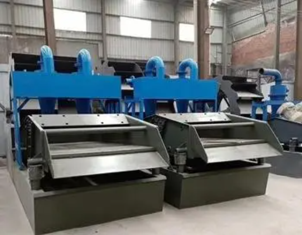 What is the function of the screen in the fine sand recovery machine? The screen made of this material has a longer service life and is more cost-effective!
