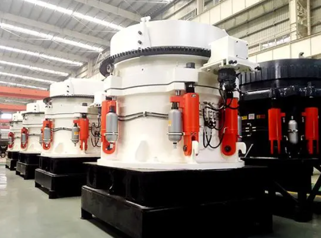 What is the reason for oil leakage in cone crusher?