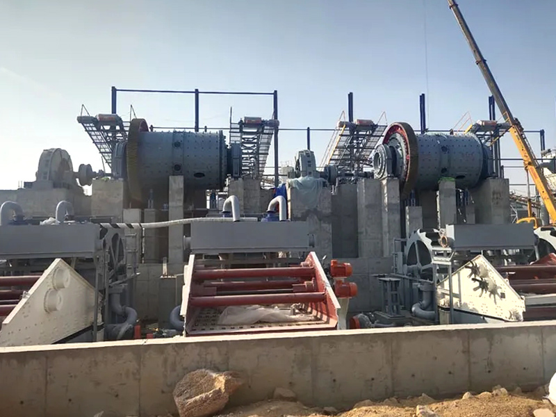 Hubei manganese ore beneficiation production site.jpg